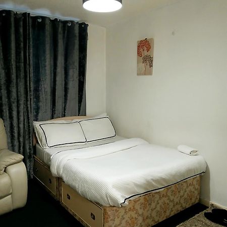 Cozy Private Room Глазго Екстер'єр фото